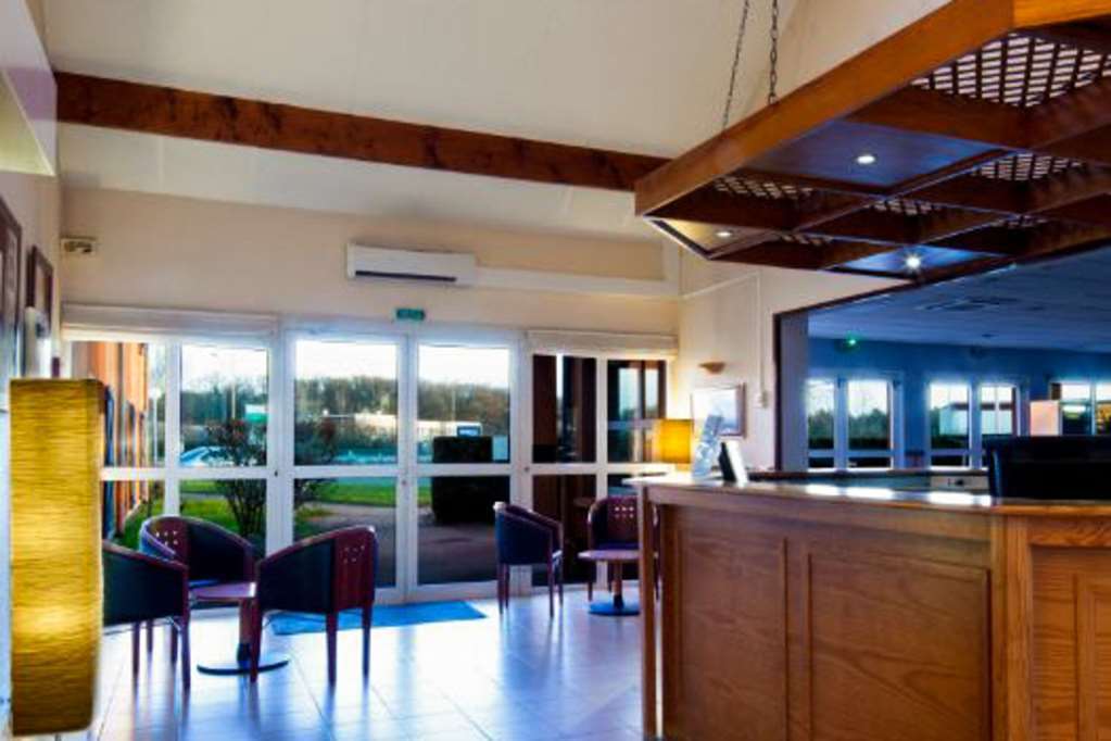 Comfort Hotel Orleans Saran Interior photo